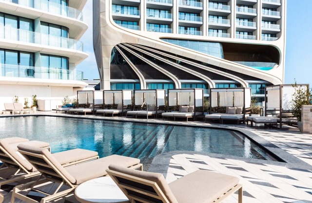 Mercury Suite Lovely w/Pool access by ArcoBnb