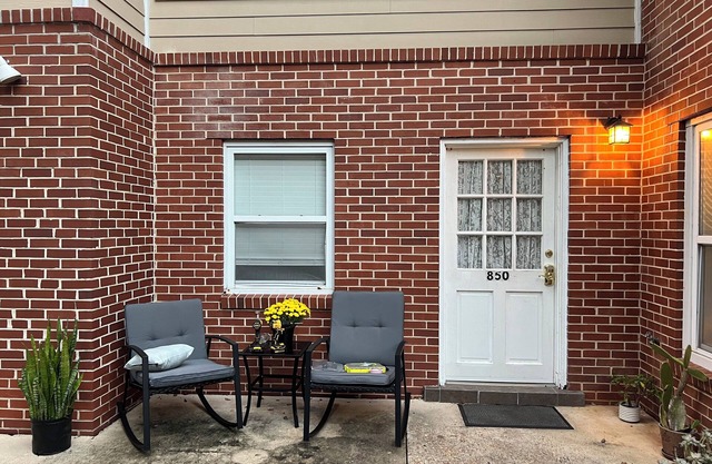 Midtown Garden Apt – Great Location & Privacy – Near Downtown, FSU, & Hospitals