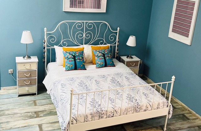 Mikon Studio Blue Sivas
