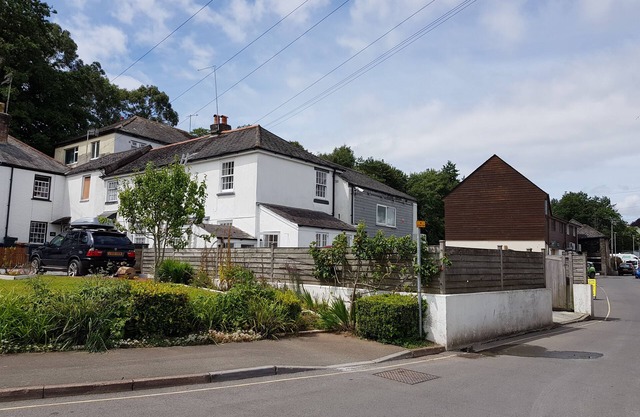 - Mill End Cottage - Listed Character Cottage In Central Kingsbridge