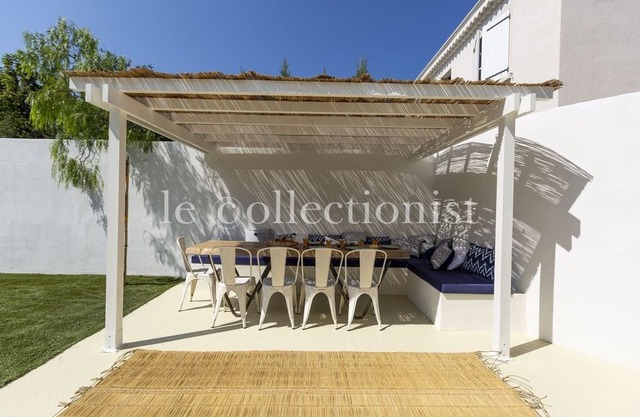 Mini Villa Punta Rossa avec piscine et barbecue, pour 4 pers à Marseille