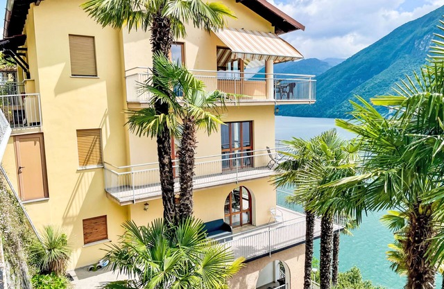 Miralago by Interhome