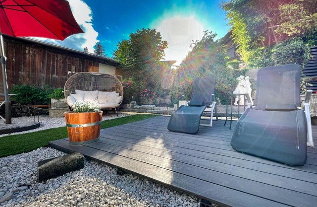 Mitten im Zentrum Ferienwohnungen mit sonniger Terrasse