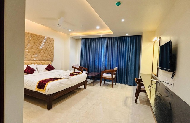 MK Naidu Hotel & Conventions Center