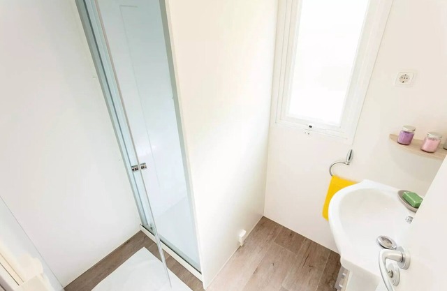 Mobil-home | Comfort | 2 Bedrooms | 4/6 pers. | Single terrace | A/C | TV