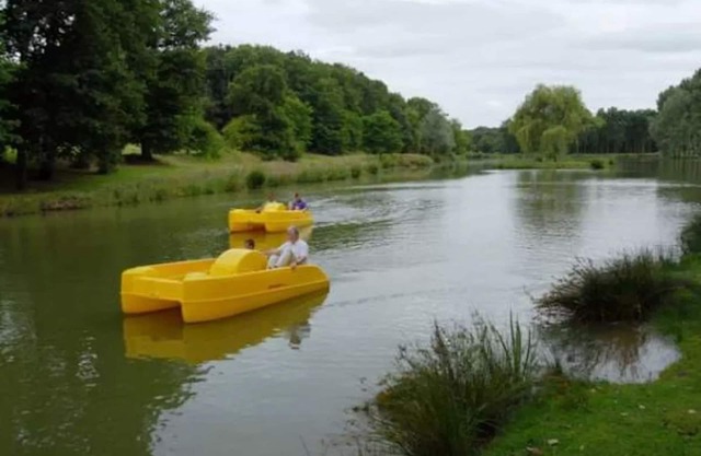 Mobile home 3 bedrooms 1 bathroom at Domaine de Dugny