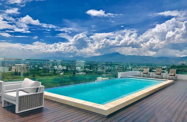 Modern 2 Bedroom Apartment in Central Santiago