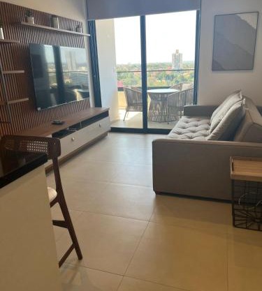 Modern 1-bedroom Apartment In Prime Location