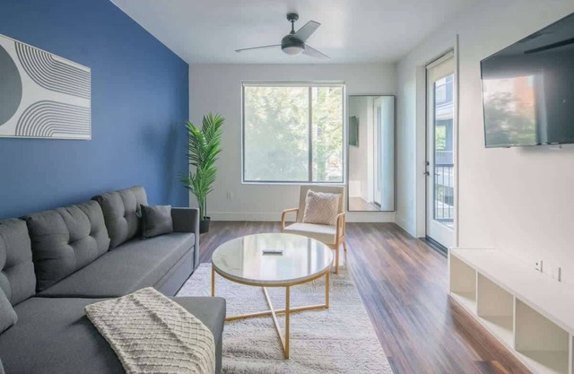 Modern 1BR | Sleek, Bright, w/Parking & Desk