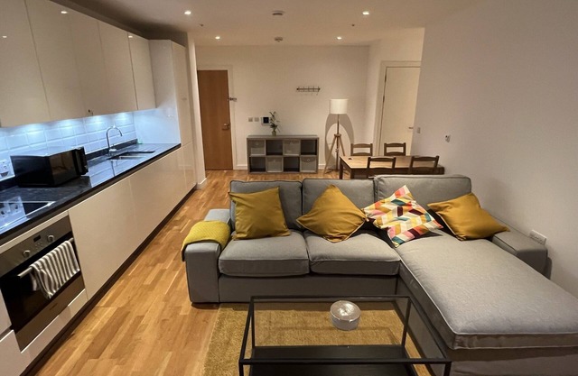 Modern 2 Bed - Olympic Park Stratford