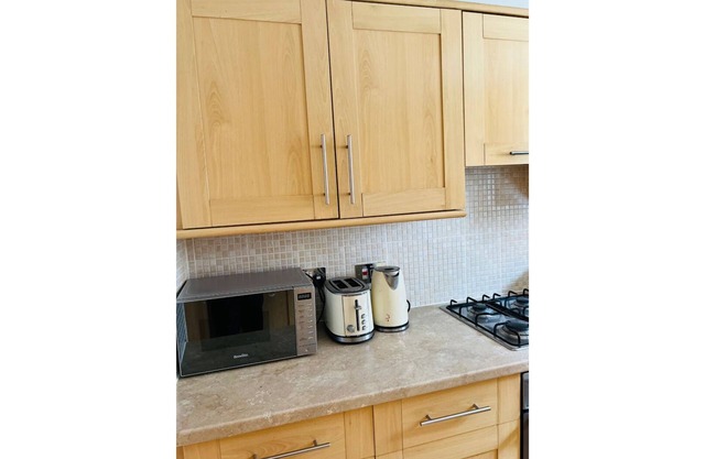 Modern 2bed 2bath serviced Apartment