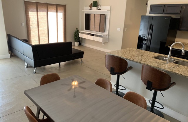 Modern 3 Bedroom Executive House by AFB