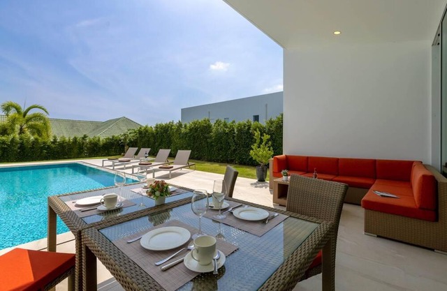 Modern 4 Bedroom Private Pool Villa (KH-A2)