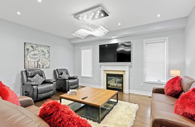 Modern 6BR Spacious Retreat – Perfect for Monthly Stays! New Furniture & Beds