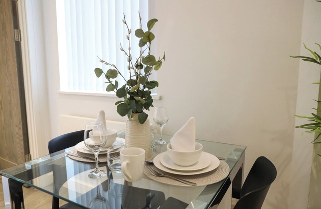 Modern Apartment – Ideal for Contractors, Professionals or looking to Getaway