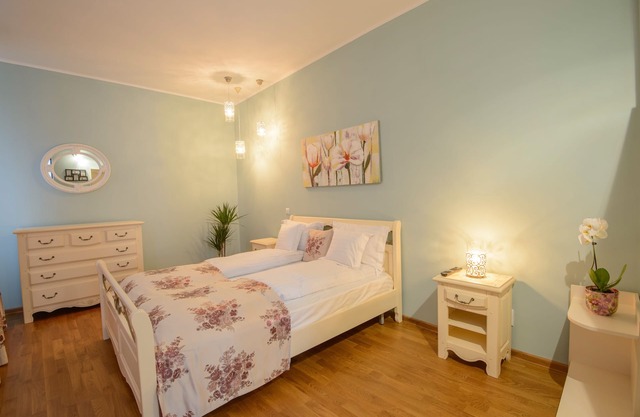 Modern apartment in Downtown