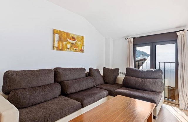 Modern Apartment in Gudar with Balcony