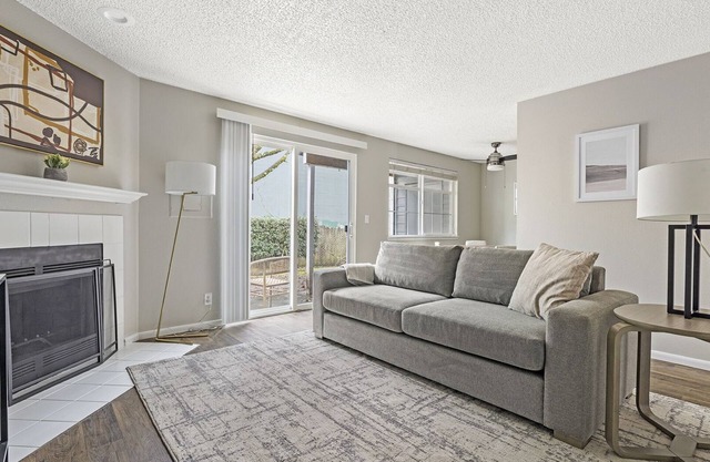 Modern Apartment in Prime Location (ID1274X054)