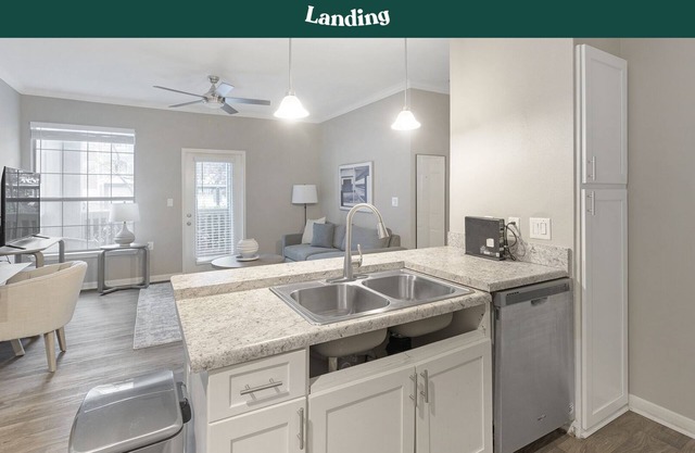 Modern Apartment in Prime Location (ID7904X41)