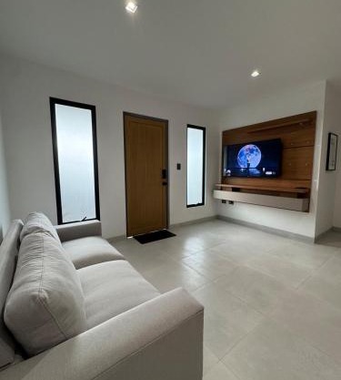 Modern apartment near to the international airport