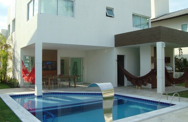 Modern Beach House in cond. - Muro Alto - Porto de Galinhas (4 suites)