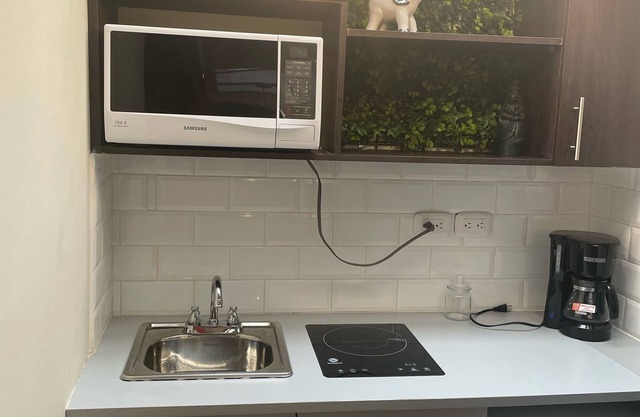 Modern, central and private Apartment - Monte Studio