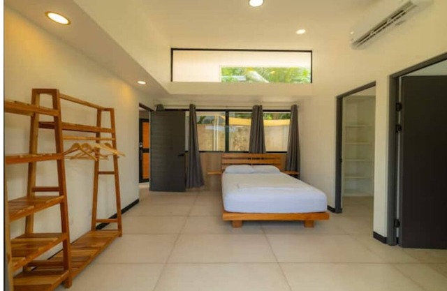 Modern 2BR Home – Near Hermosa & Santa Teresa