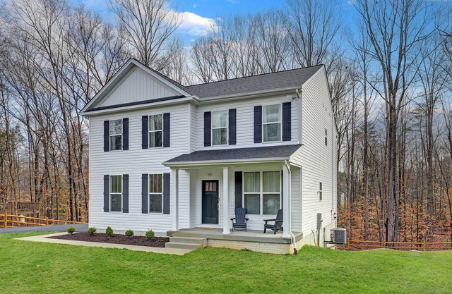 Modern Family Home 2 Mins To Lake Anna - Hot Tub arriving in November!