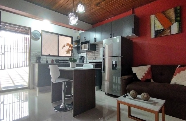 Modern Fully Furnished Apartment for Long-Term Rental in great location
