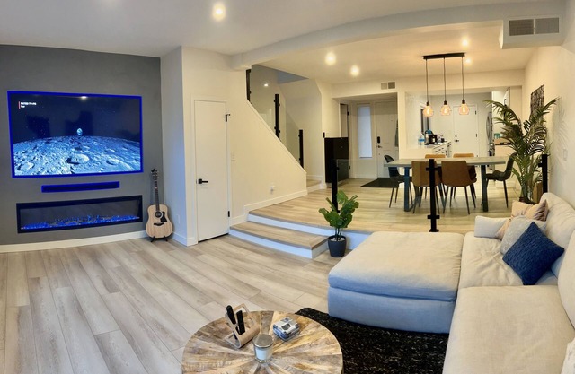 Modern Furnished 2B/2.5Bth/Garage/Gtd/N.Scottsdale