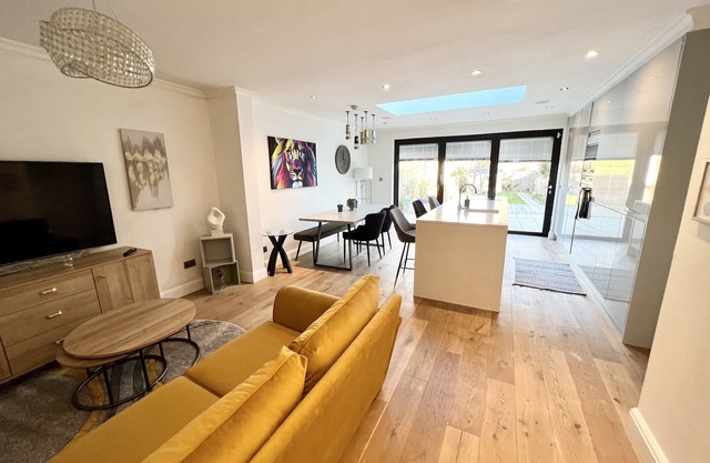 Modern home with parking + large garden