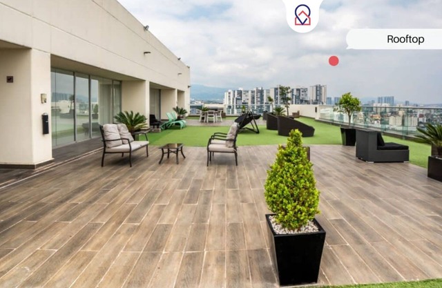 Modern Loft | Gym + Rooftop l Interlomas