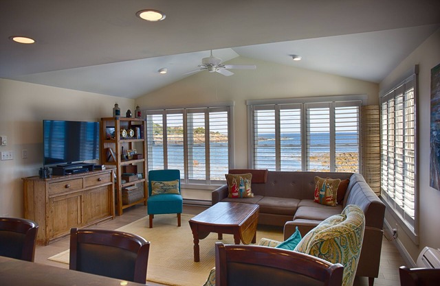 Modern property in the heart of Perkins Cove with amazing views of the Atlantic