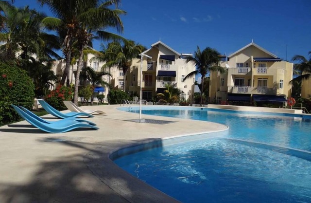 Modern studio in a secure and quiet residence, 150 mts from the beach