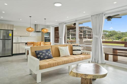 Modern & Stylish 2BR Condo C11 at Playa Venao