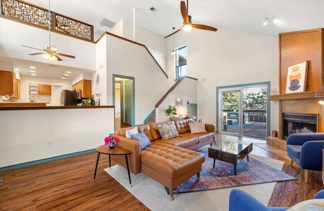 Modern w/Lake View + Large Deck + Enclosed Yard + Fire Pit + Game Room!