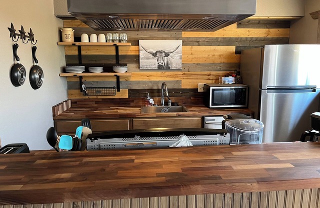 Modern Western Unit #8