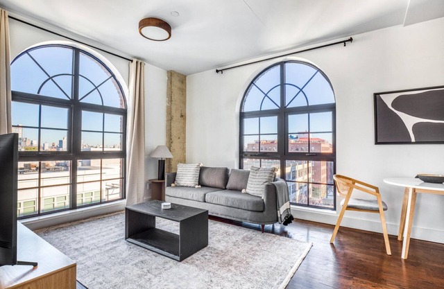 Modern Williamsburg 1BR w/W/D & Gym, nr Domino Park, by Blueground