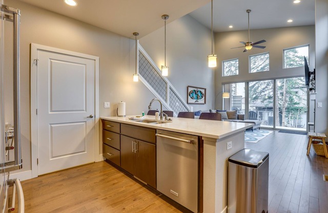 Modern Winter Park Vacation Rental: Ski Shuttle!