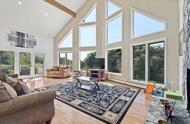 Mohegan Cabin Estate