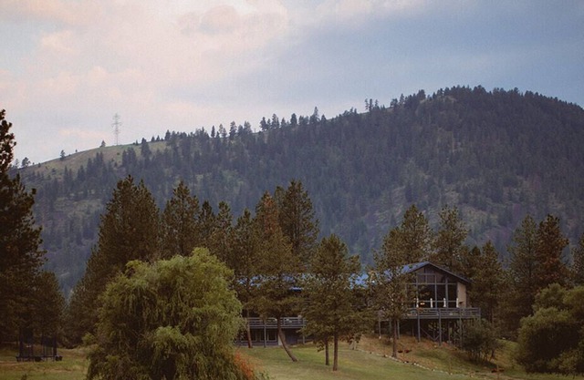 MONTANA LUXURY GUEST RANCH