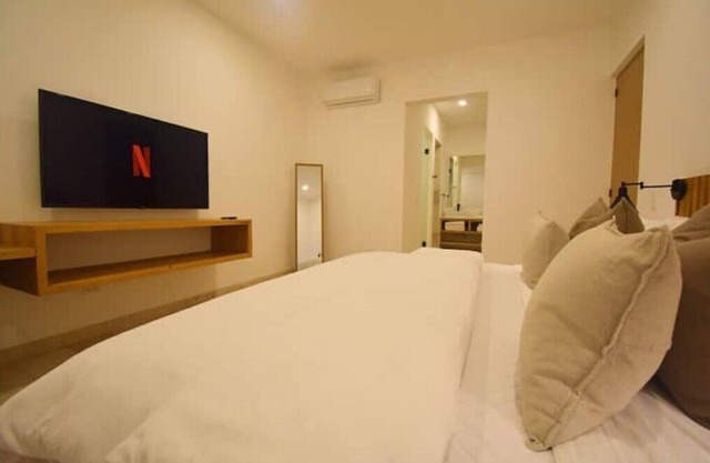 Montemar 601: Luxury Condo in the Heart of Cabon