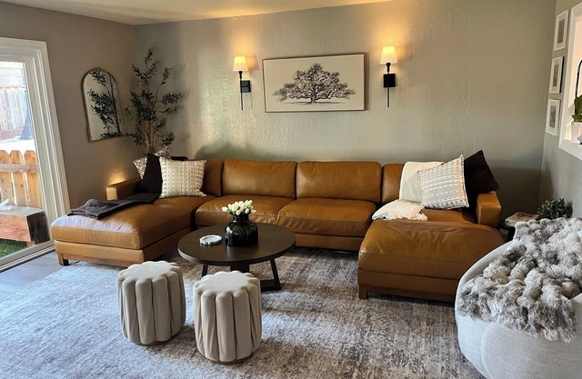 Montreal manor-beautiful and spacious home in Concord