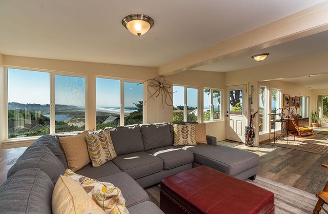 Moonstone Beach Retreat - Beach Lover's Getaway!