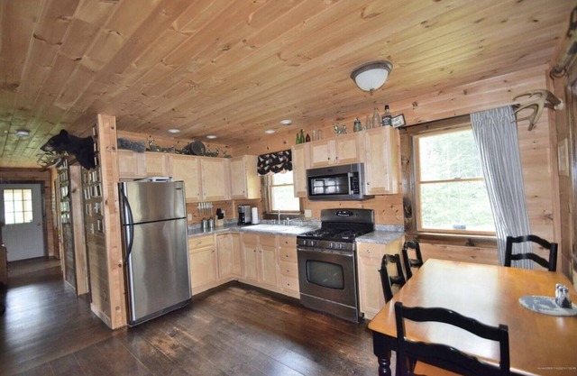 Moosehead's Ultimate Outdoor Escape: Camp Broken Antler In Shirley.