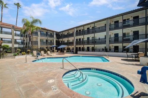 Ontario Airport Convention