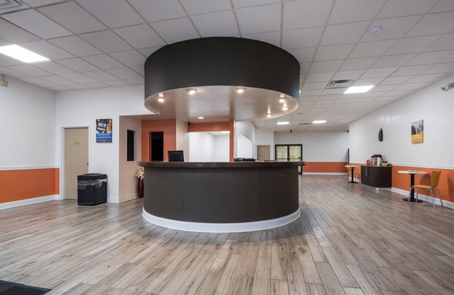 Motel 6 Oriskany, NY