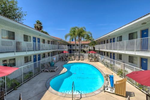 Motel 6-Rowland Heights, CA - Los Angeles - Pomona