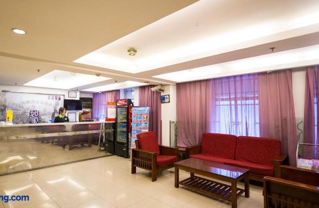 Motel Shanghai Sinan Road