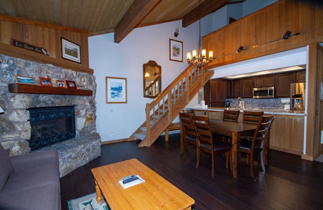 Mountainback #120, 2 Bedrooms, Loft